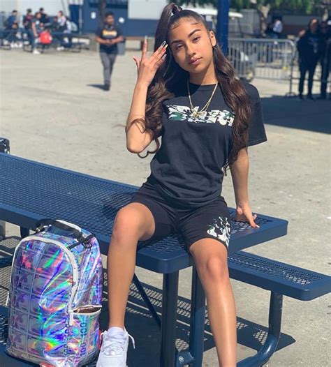 @JadeBabii .